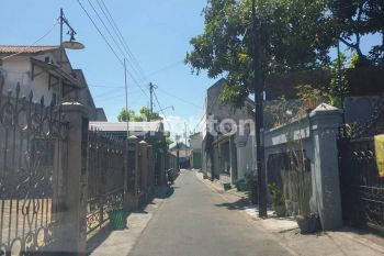 KAVLING SELANGKAH KE VETERAN SOLO SRATEN TENGAH KOTA
