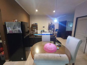 Dijual Rumah 2 Lantai di Komplek Perumahan Sawah Lama Ciputat