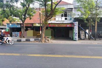 *Dijual rumah usaha di jl jakarta perak surabaya*