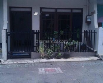 kan Rumah di Jalan Wotgandul Semarang
