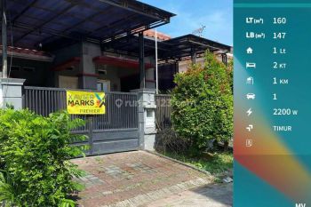 Disewakan Rumah Cantik Terawat di Araya Malang