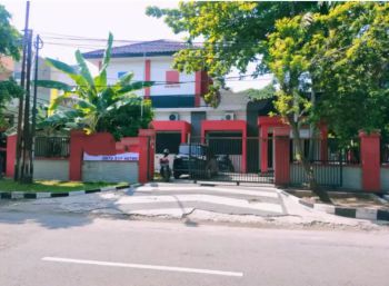 Jual Bangunan pojok dkt UBAYA,utk kantor klinik,Raya Tenggilis Mejoyo