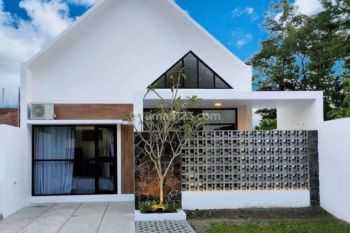 Rumah Cantik 400 Jutaan, Dekat Terminal Cicaheum Bandung