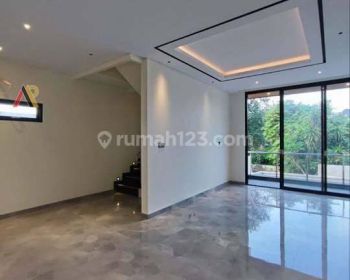 Rumah Mewah 3 Lantai + Rooftop Private Pool Pasar Minggu Jaksel