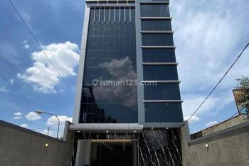Dijual Ruko di Royal Palace di Tebet Jakarta Selatan