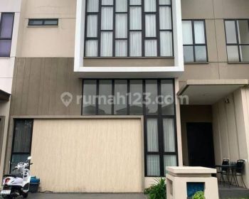 Rumah Bagus Disewa di JGC Asya Jakarta Timur