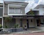 thumbnail-rumah-disewakan-furnished-dalam-perumahan-ada-fasilitas-kolam-renang-jalan-0