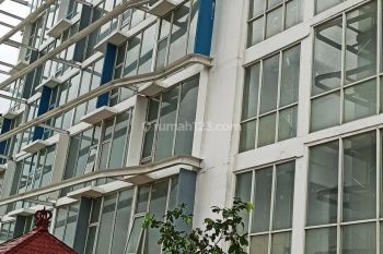 Apartemen Dekat berada di Lokasi Gading Serpong, Studio, Baru
