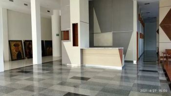 Gedung Hotel Baru 8 Lantai Raya Prapen Jemursari Siap Beroperasi