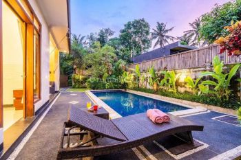 Rent Rumah: VILLA CANTIK