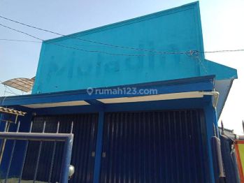 Showroom + Gudang pusat kota Mojokerto Dekat pasar semeru