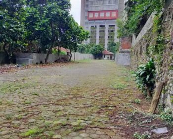 Bangunan 2 lantai di pasteur Bandung