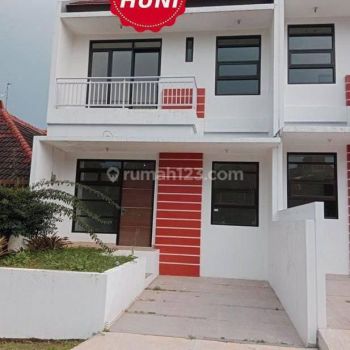 Eyecatching Rumah Di Tamansari Bandung 83M16