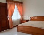 thumbnail-rumah-disewa-modern-cantik-di-setra-indah-7