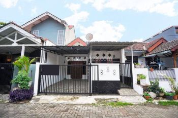Dijual Rumah Siap Huni Lokasi Ciledug Harga Nego Bisa Kpr J19728
