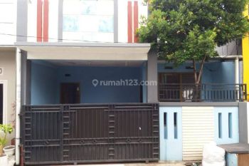 Rumah di Pondok Ungu Permai, Bekasi Shm j0573