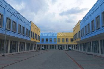 Ruko 100 M 2 Lantai di Ruko Maggiore, Gading Serpong