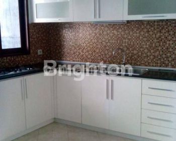 RUMAH BENTUK MEZANINE