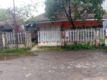 Rumh hitung tanah di gatot subroto dekat Tsm