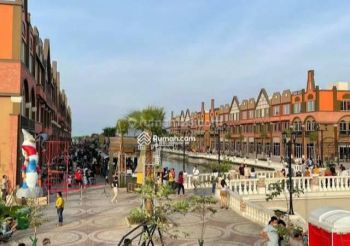 Disewakan Ruko Lariviera Pik 2 Uk 4,5x15 3lt Posisi Bagus Murah