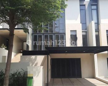 Disewa Rumah Baru Navapark