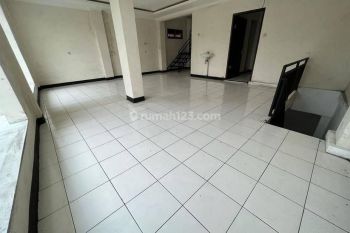 Jual Sewa Ruko 3 Lantai di Mainroad Cimahi