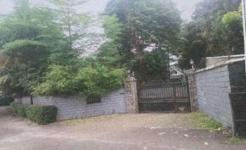 umah lama harga tanah saja juapl butuh di Duren 3 Jakarta Selatan