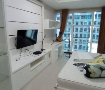 DISEWAKAN TAHUNAN CONDO GREENBAY PLUIT SEMI PENTHOUSE 2BR + 1BR FURNISH TOWER M