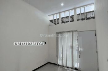 Rumah Semi Furnished Di Taman Kopo Indah 5 Bandung