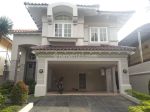 thumbnail-rumah-mewah-di-cluster-menteng-lippo-cikarang-9