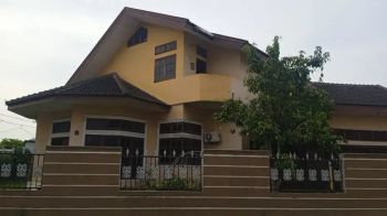 Dijual rumah medan timur