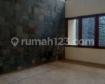 thumbnail-rumah-2-lantai-di-jalan-hang-lekir-sudah-renovasi-jalan-depan-lebar-5