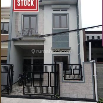Top Pisan Rumah 2 Lantai Dekat Bsm Kota Bandung 55M9