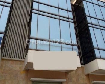 Ruko 3 Lantai Ex Kantor Siap Pakai Di Cawang Jaktim