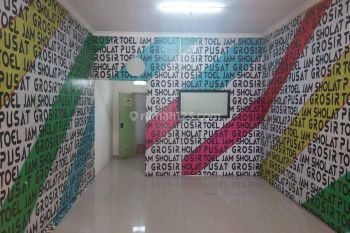 Tempat usaha, cocok utk kuliner, main road moch. Toha