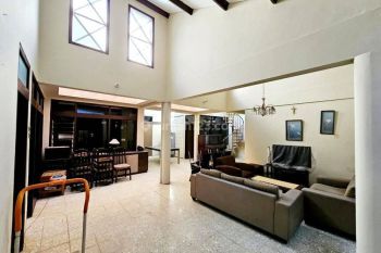 Rumah Siap Huni Area Kampus Akses Straregis di Cikutra Pahlawan