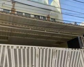 Rumah Bagus Full Furnished strategis di Tanjung Duren(TD232)