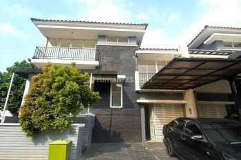 Dijual Rumah Cantik di Residence One Bsd City. Ym Efb