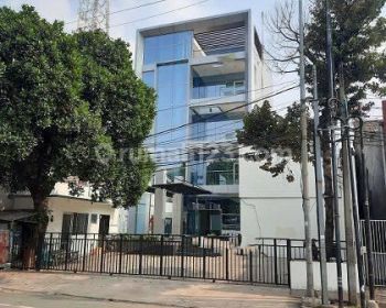 Disewakan Gedung 5 Lantai , Luas 825m2 di Bukit Duri Tebet , Jakarta Selatan