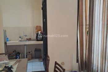 Rumah asri dekat taman di Park View Residence Citra Raya