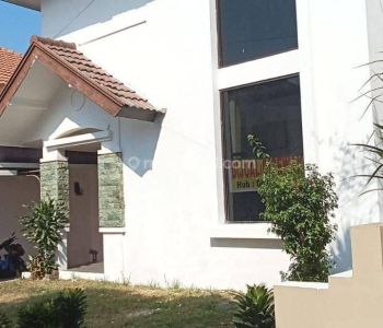 Rumah di Jl Cigadung Raya Barat SHM Bagus