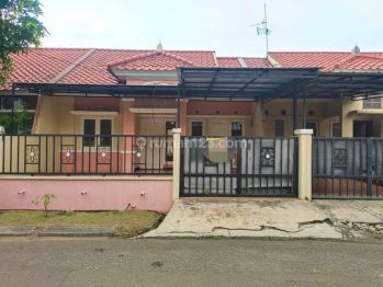 Disewakan Rumah Cluster Taman Sari di Harapan Indah Bekasi