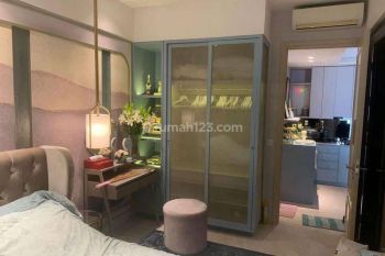 One Icon Tunjungan Plaza Lokasi Tengah Kota