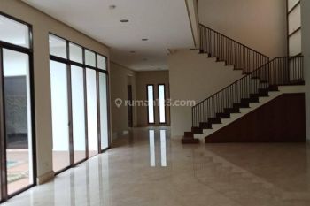 A 2 Storey, 5 Bed, 4 Bath With Pool At Pondok Indah