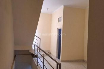 Chandra Di Sewakan Ruko Baru Jelambar Uk 4x17