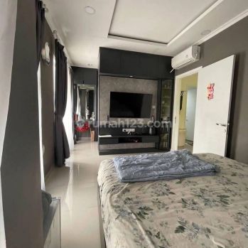 Rumah di cluster Verdi  kawasan Symphonia Gading serpong 2 Lantai