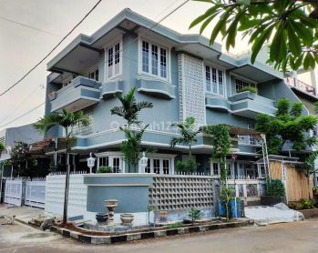 Rumah Keren Siap Huni 3Lantai Dalam Cluster Di Area Mega Cinere