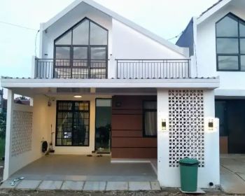 Rumah mewah harga murah dekat stasiun Depok