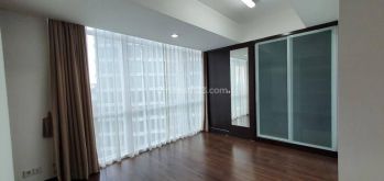 Apartment Kemang Village 3 BR Cosmopolitan Tower For Sale