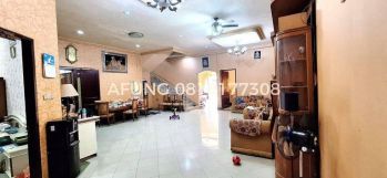 Rumah di Sunter Podomoro 3 Lantai